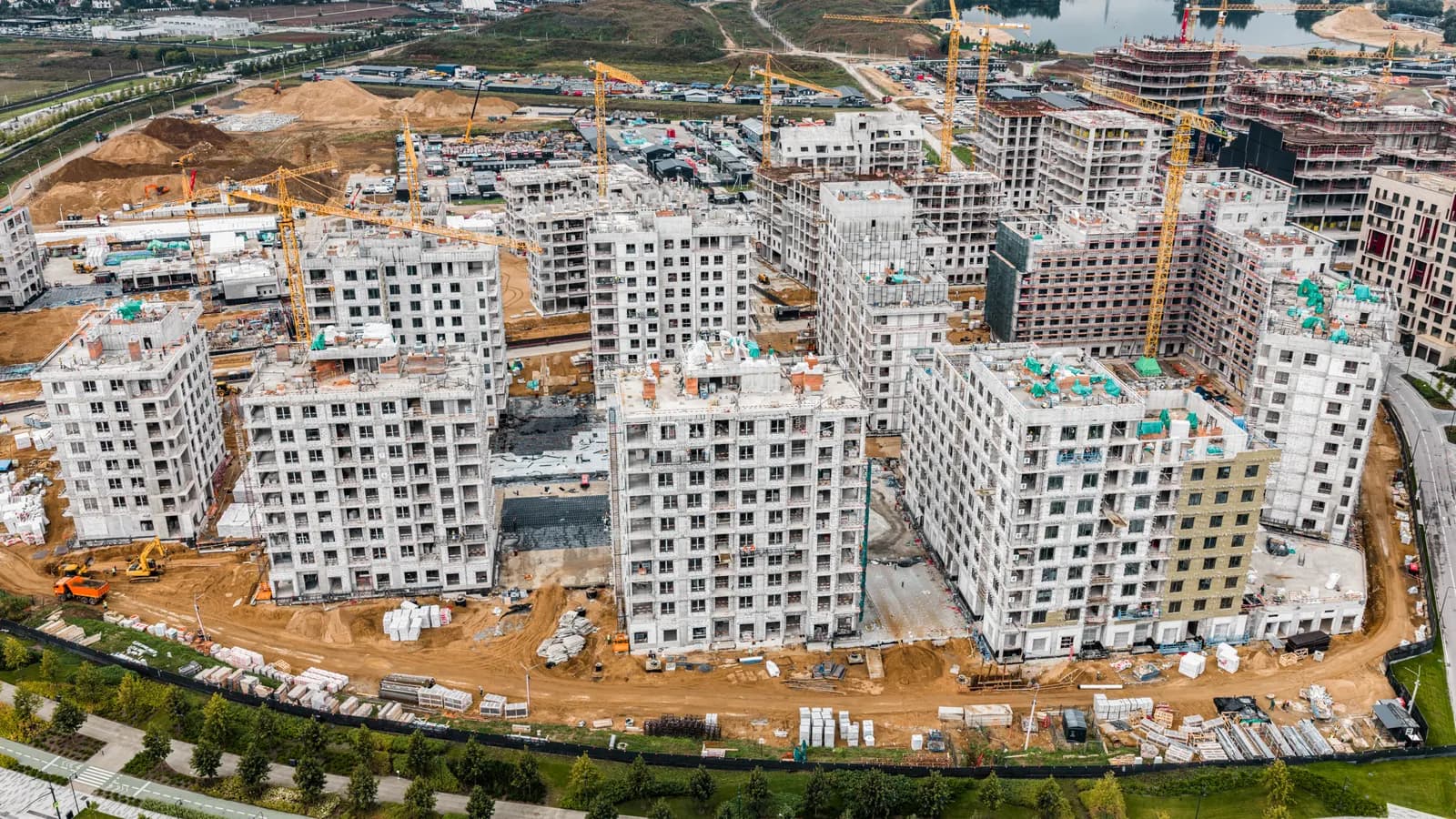 В16 СберСити: ход строительства, сентябрь 2026