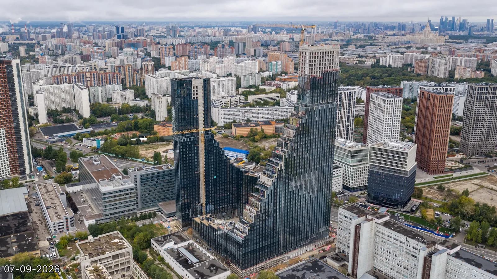Обручева 30: ход строительства, сентябрь 2026