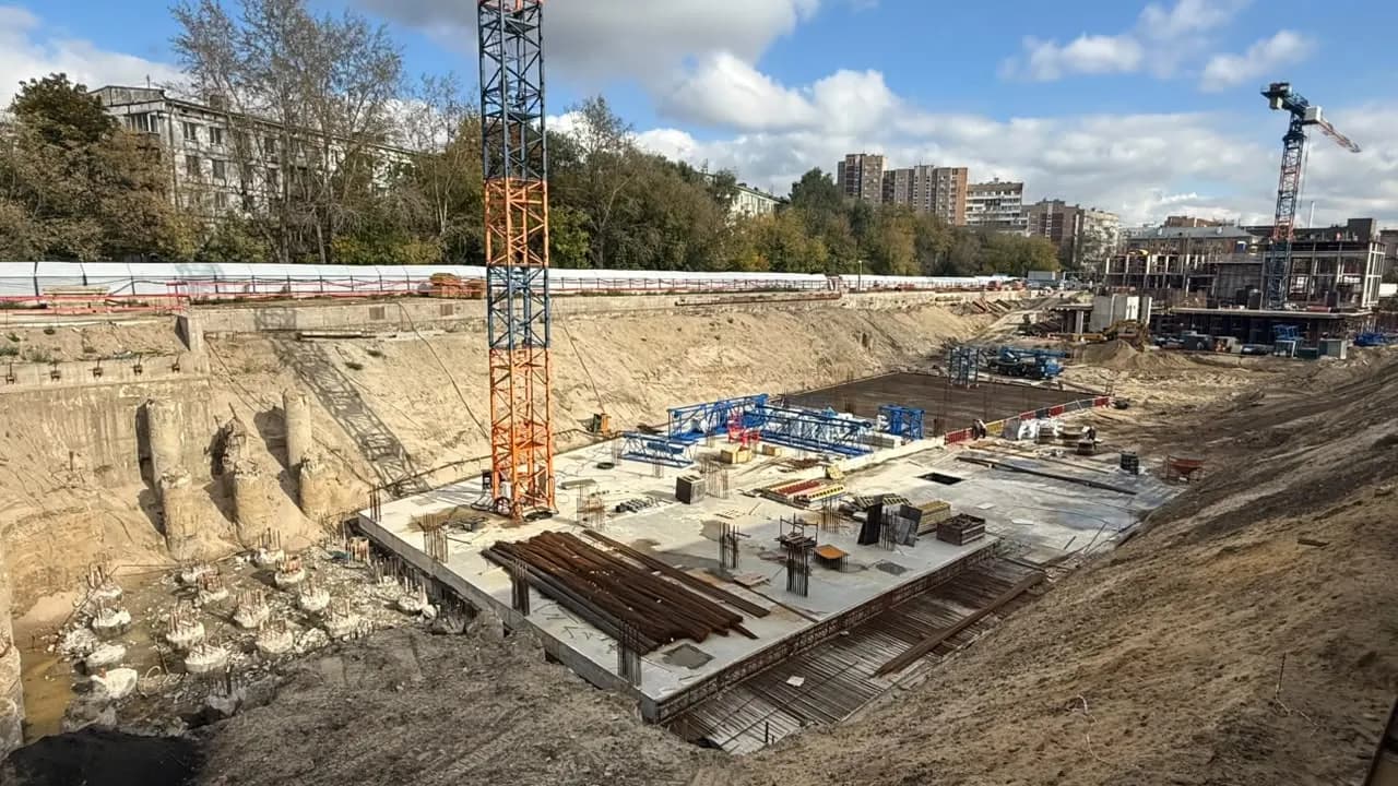 Солос: ход строительства, сентябрь 2026